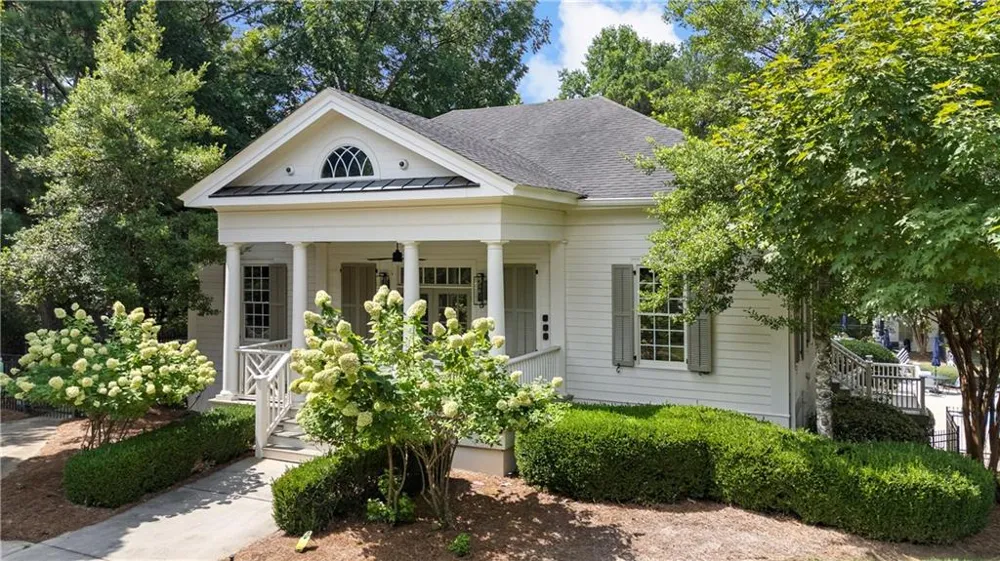 180 Ashborough Park Fayetteville, GA 30215