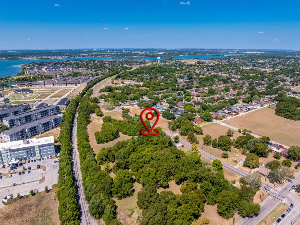 1918 Chiesa Road Rowlett, TX 75088