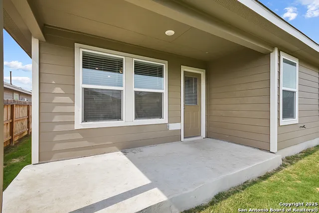12122 PEASE RIV San Antonio, TX 78245
