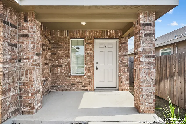 12122 PEASE RIV San Antonio, TX 78245