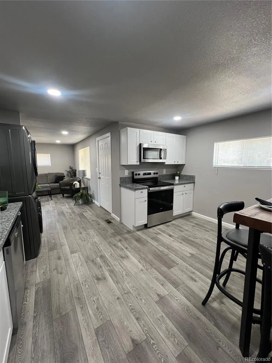 6751 Birch Street Commerce City, CO 80022