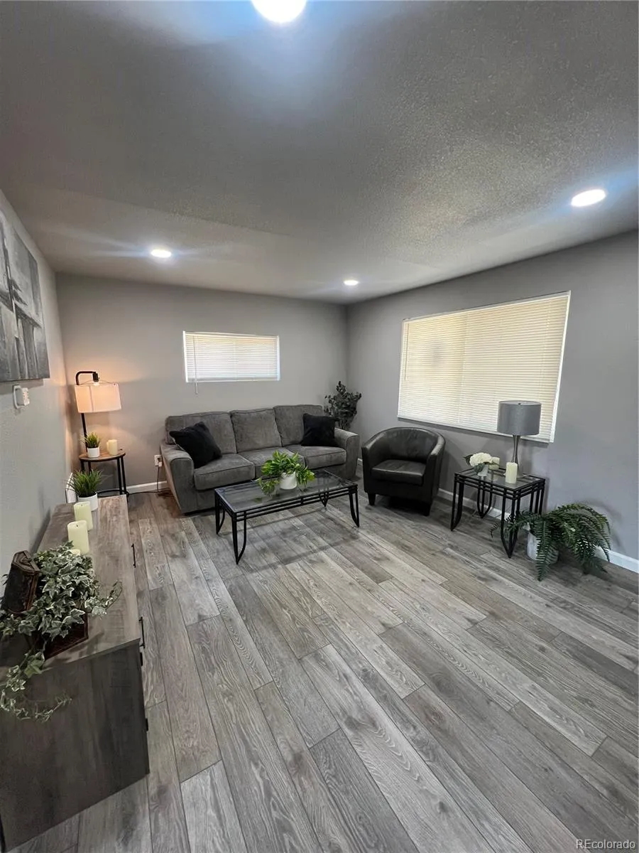 6751 Birch Street Commerce City, CO 80022