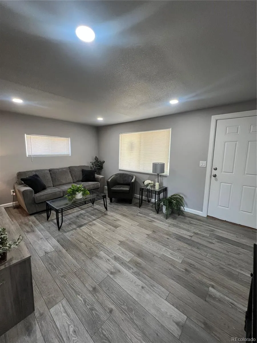6751 Birch Street Commerce City, CO 80022