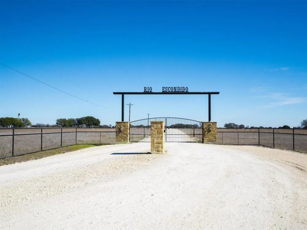 Pr 4218 Evant, TX 76525