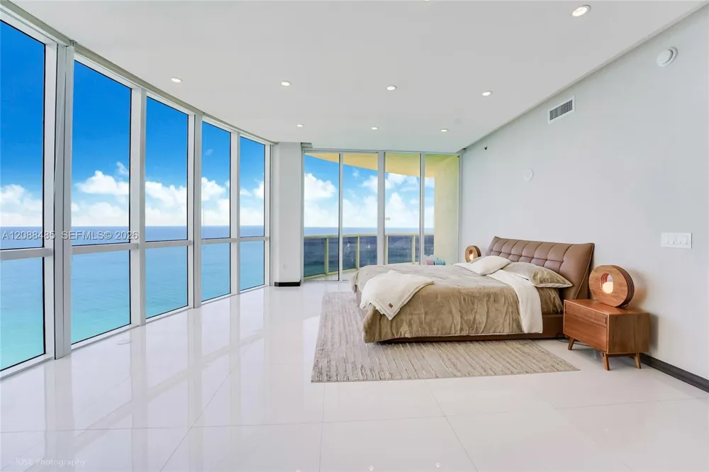 15901 Collins Ave #2701 Sunny Isles Beach, FL 33160