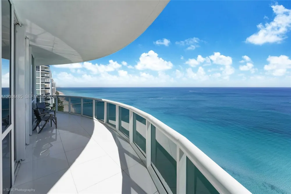 15901 Collins Ave #2701 Sunny Isles Beach, FL 33160