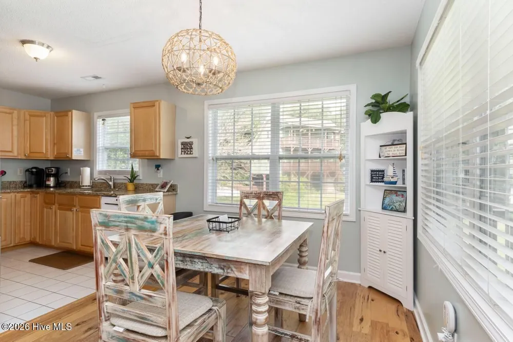 303 Osprey Ridge Court Emerald Isle, NC 28594