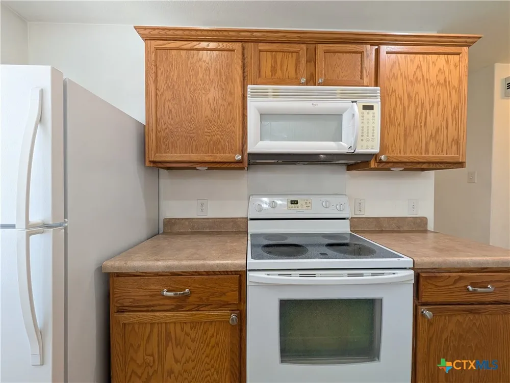 369 Starling Creek New Braunfels, TX 78130