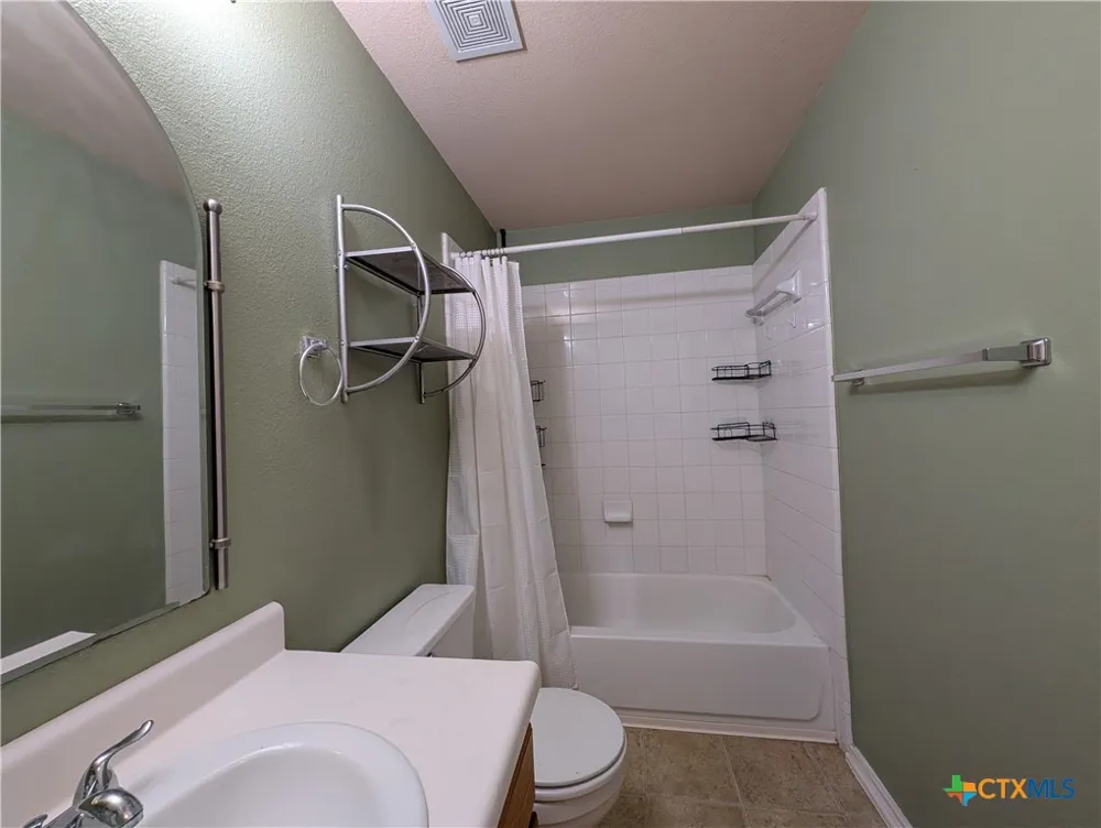369 Starling Creek New Braunfels, TX 78130