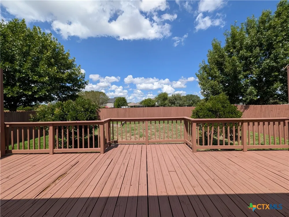 369 Starling Creek New Braunfels, TX 78130