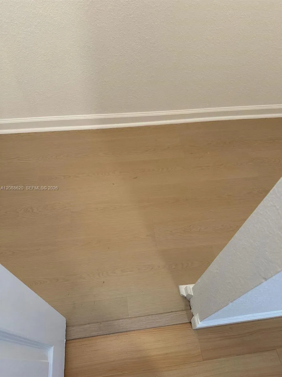 5937 Riverside Ave #. Tamarac, FL 33321