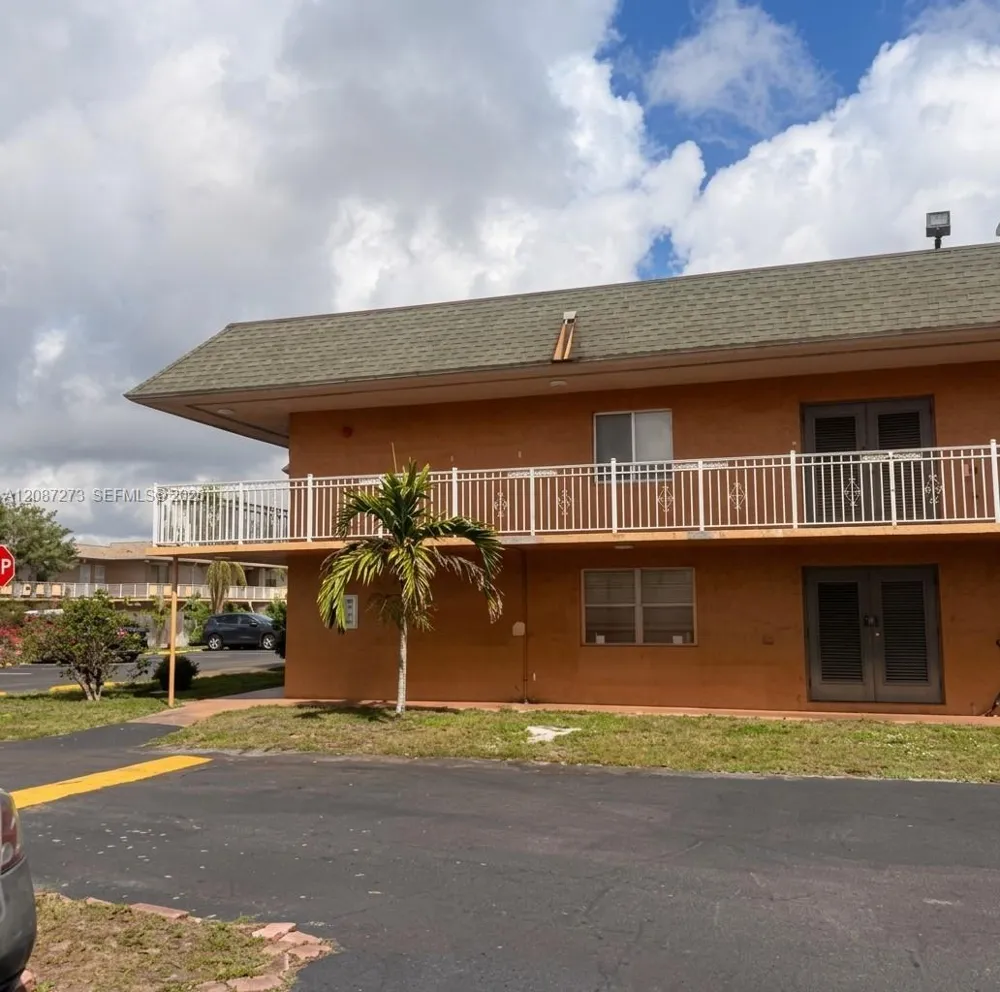 291 NW 177th St #C-201 Miami Gardens, FL 33169