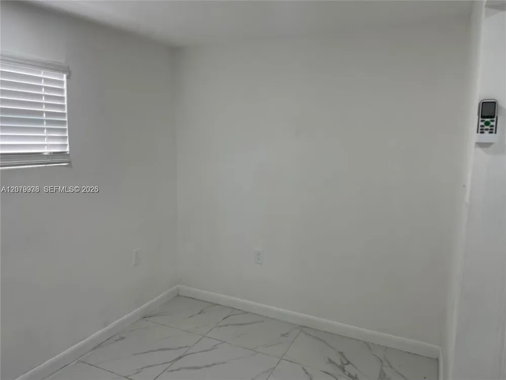 760 NE 168th St #2 North Miami Beach, FL 33162