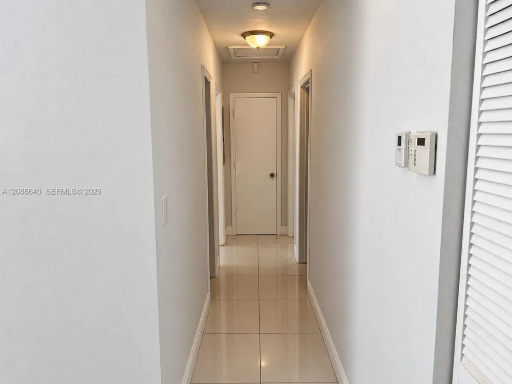 8981 SW 57th Ter Miami, FL 33173