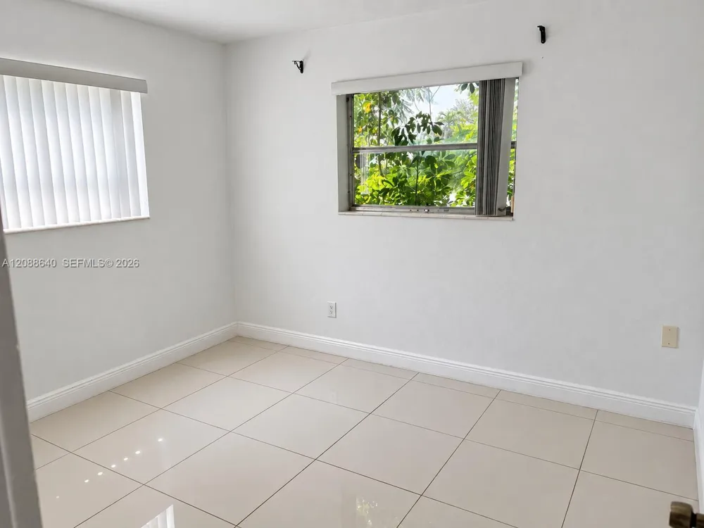 8981 SW 57th Ter Miami, FL 33173