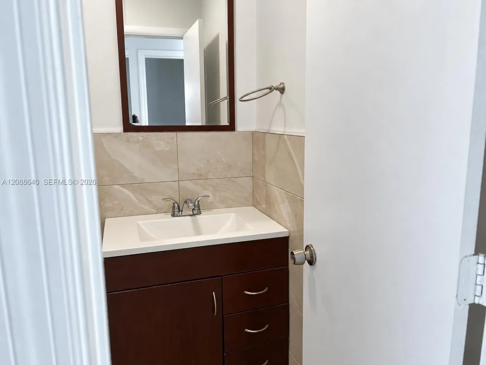 8981 SW 57th Ter Miami, FL 33173