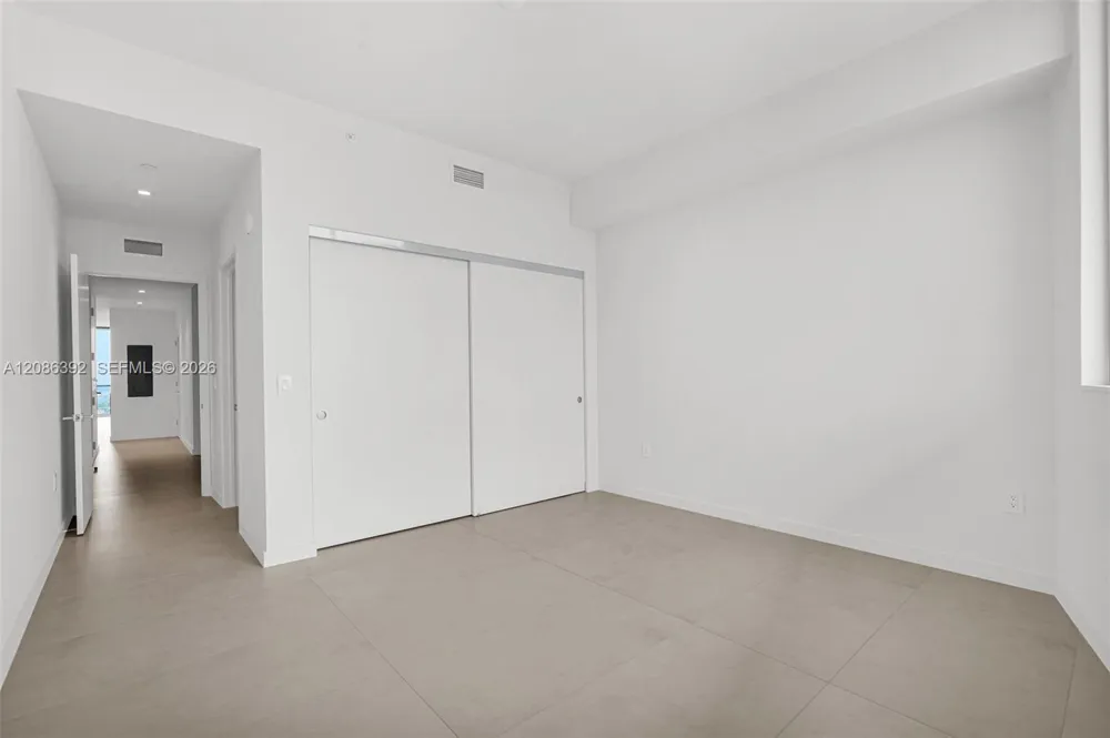 1400 Biscayne Blvd #3705 Miami, FL 33132