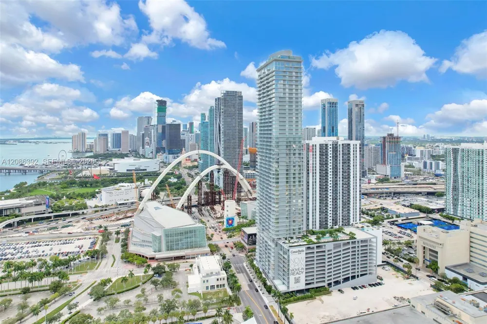 1400 Biscayne Blvd #3705 Miami, FL 33132
