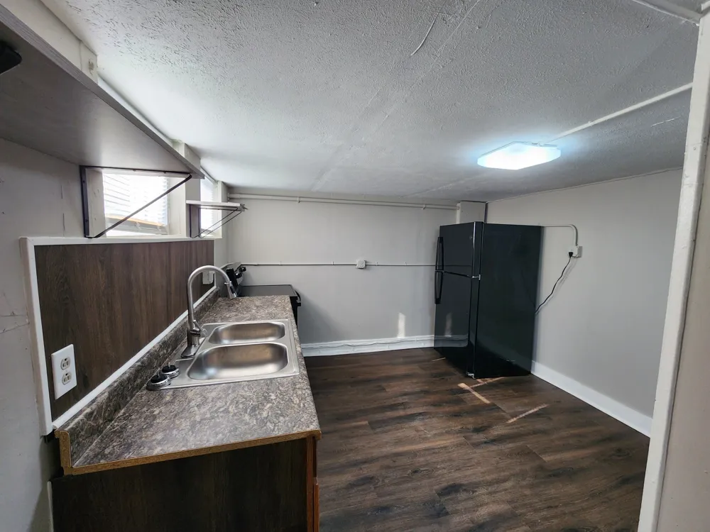 823 Cumberland Dr #C Clarksville, TN 37040