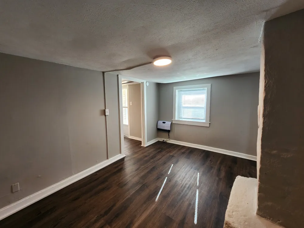 823 Cumberland Dr #C Clarksville, TN 37040