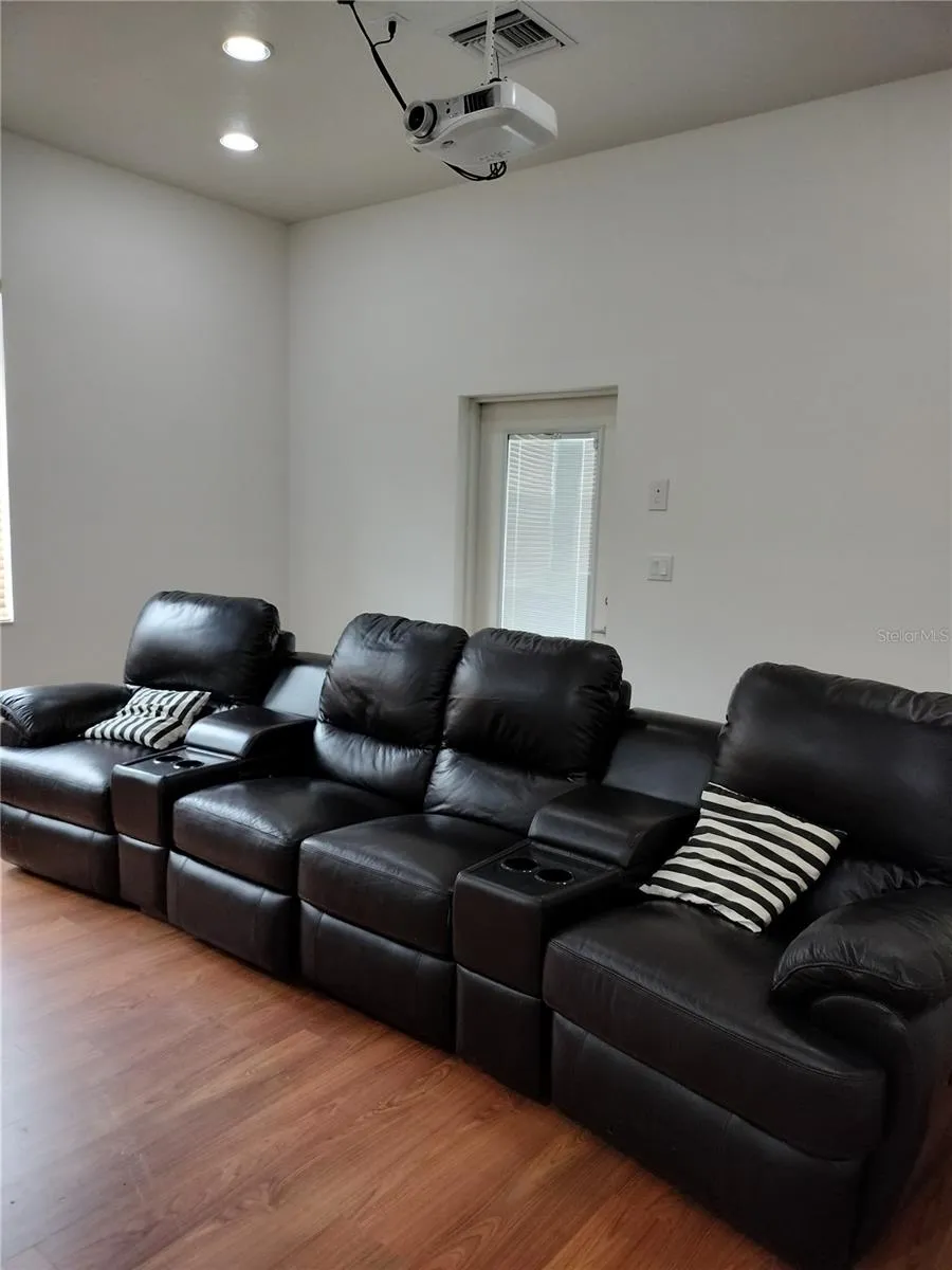 35949 BOZEMAN ROAD Dade City, FL 33525