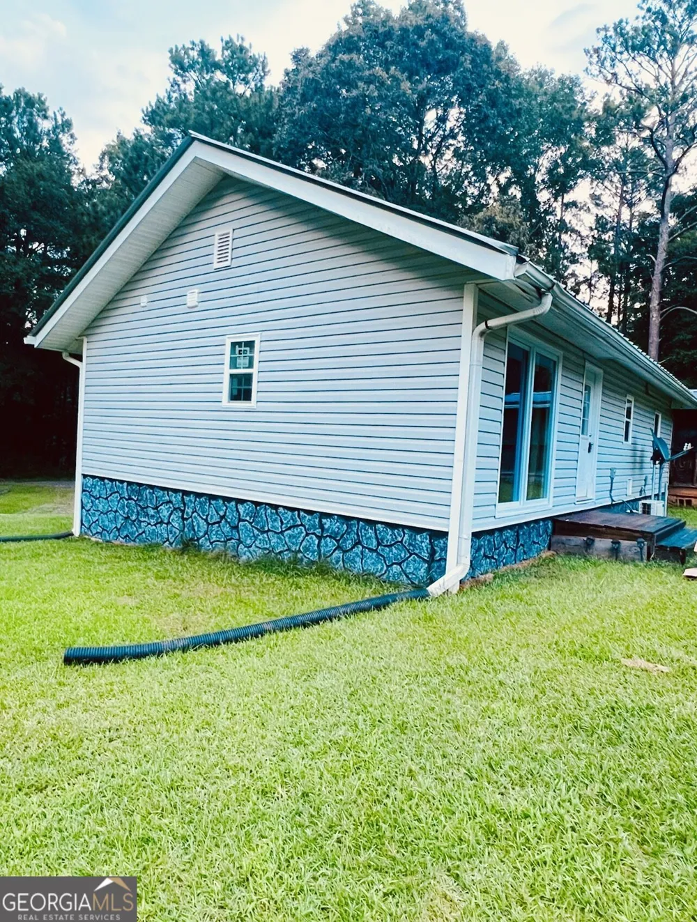106 Kathy LN Griffin, GA 30224