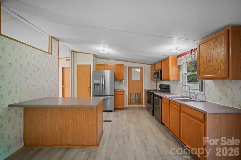 2089 Bison Trail Maiden, NC 28650