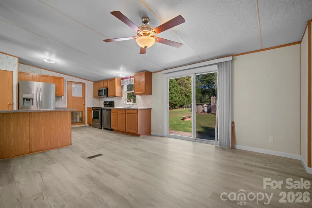 2089 Bison Trail Maiden, NC 28650
