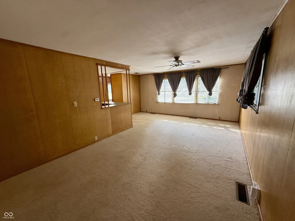 1810 Whittier Avenue Anderson, IN 46011