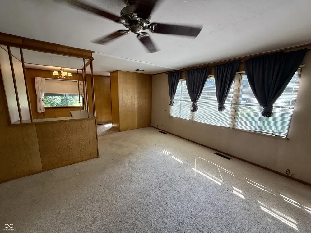 1810 Whittier Avenue Anderson, IN 46011