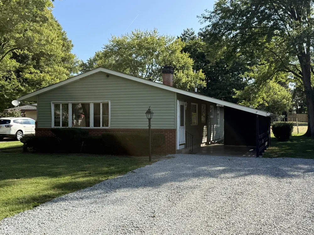 1810 Whittier Avenue Anderson, IN 46011