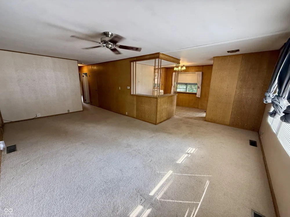1810 Whittier Avenue Anderson, IN 46011