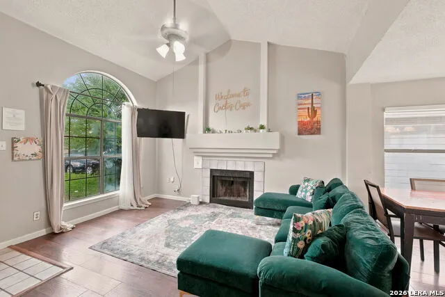 10218 BARRON FLD San Antonio, TX 78245