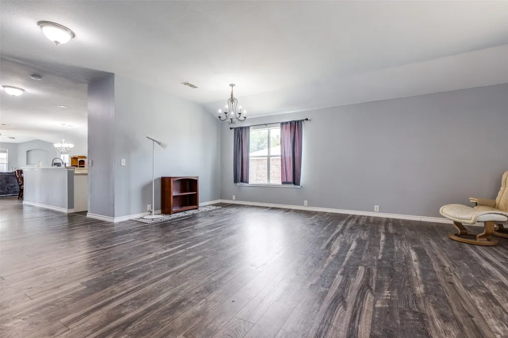 2402 Pheasant Run Melissa, TX 75454