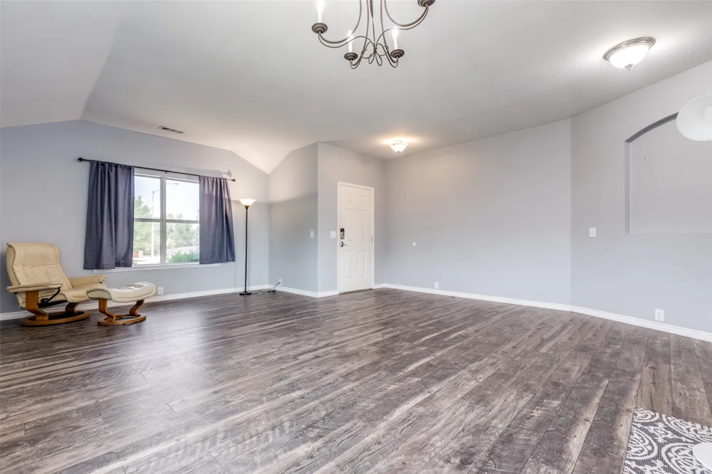 2402 Pheasant Run Melissa, TX 75454