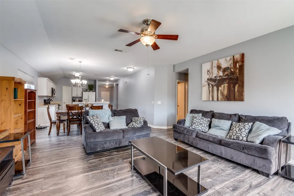 2402 Pheasant Run Melissa, TX 75454