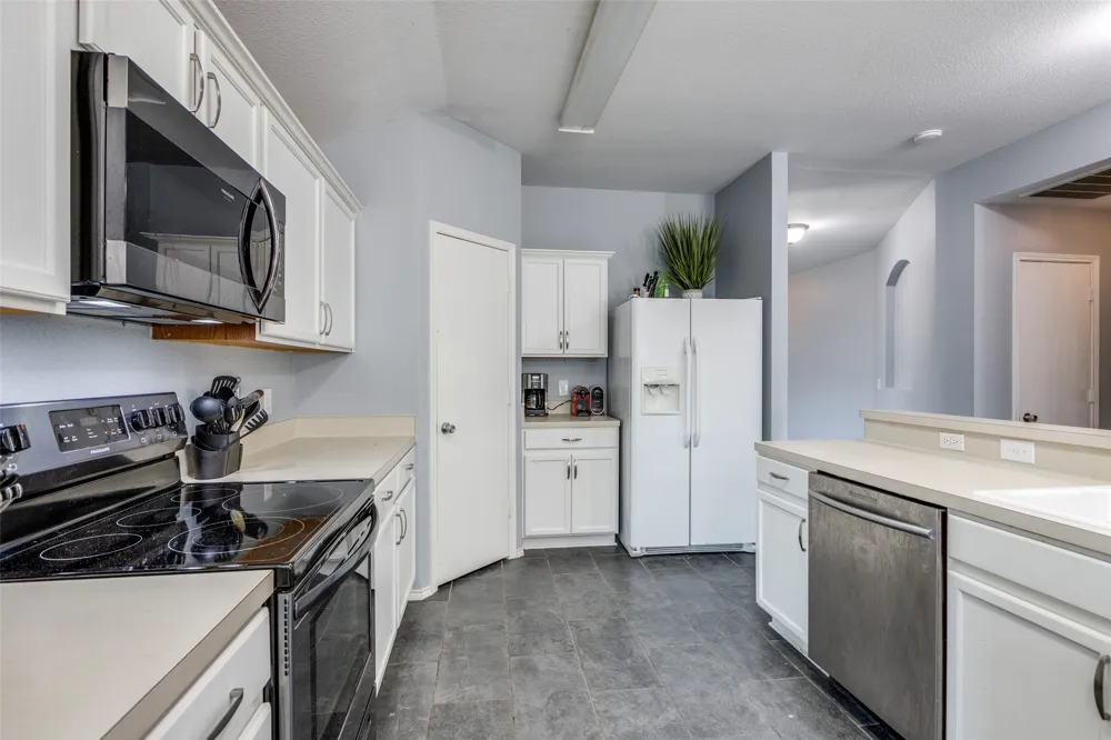 2402 Pheasant Run Melissa, TX 75454