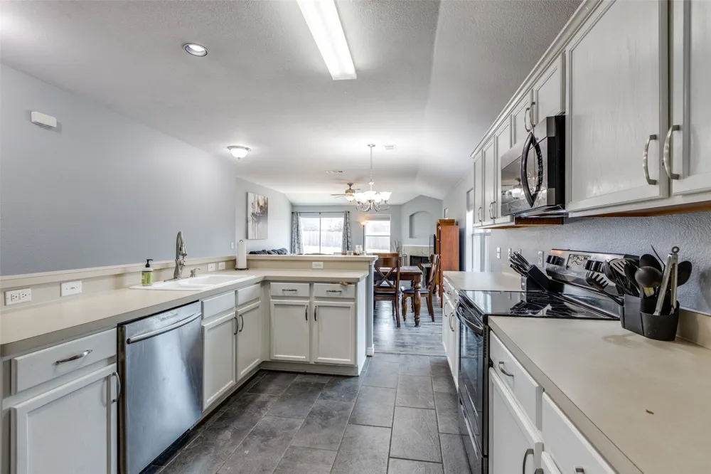 2402 Pheasant Run Melissa, TX 75454
