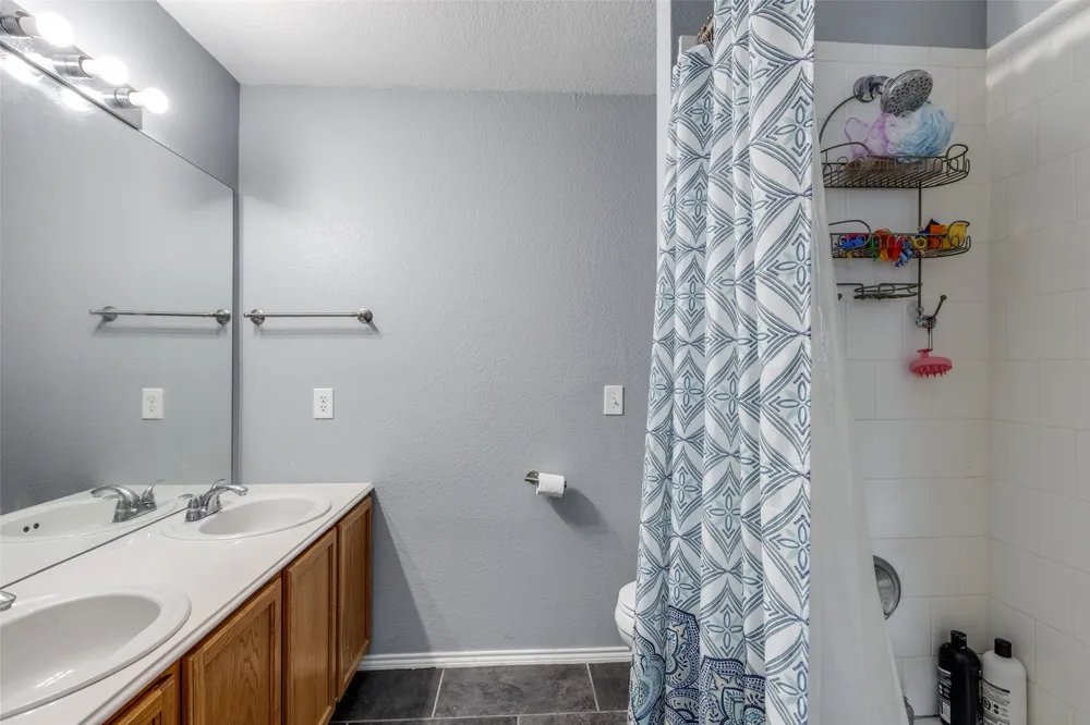 2402 Pheasant Run Melissa, TX 75454