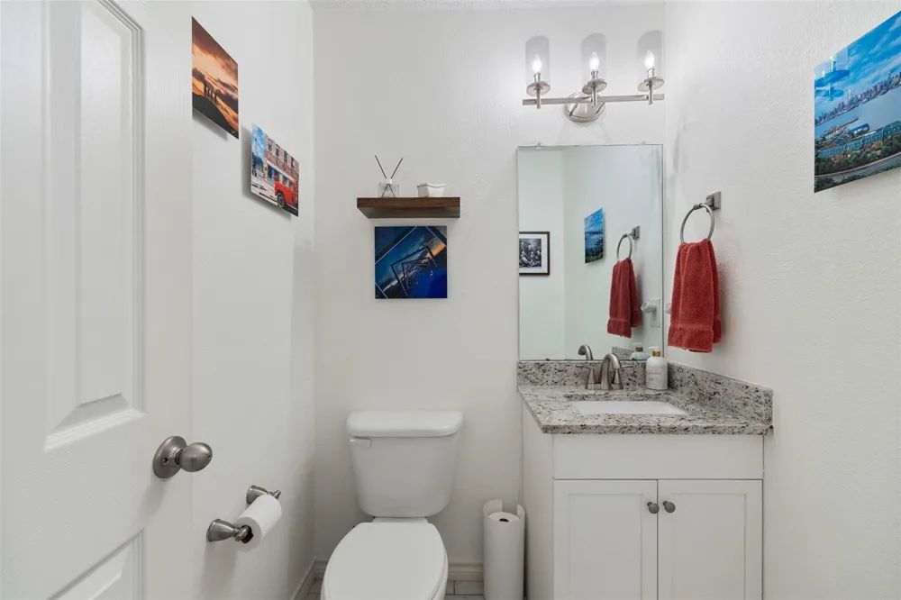 521 Palm Desert Drive Garland, TX 75044