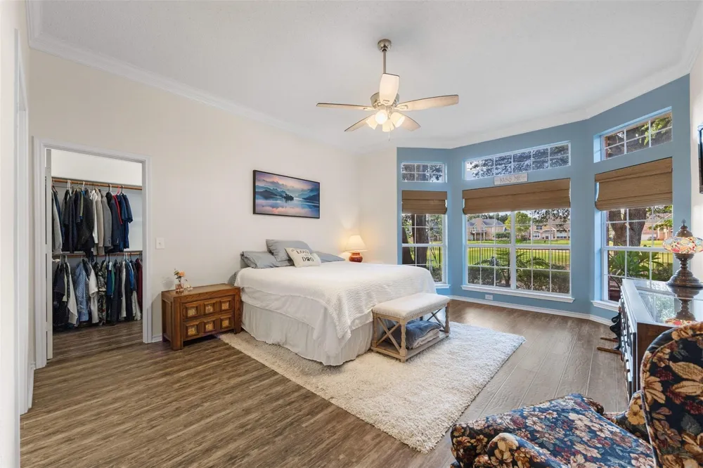 521 Palm Desert Drive Garland, TX 75044