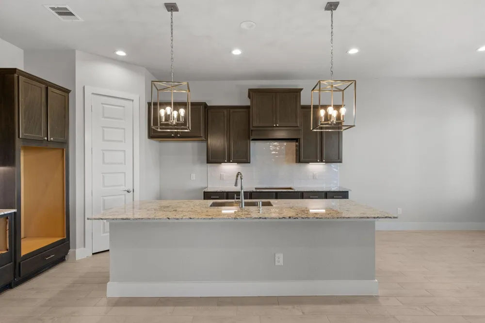 203 Upland Drive Waller, TX 77484