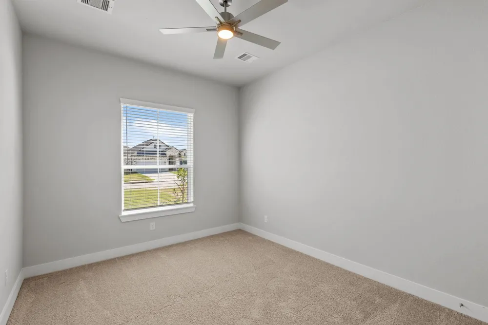 203 Upland Drive Waller, TX 77484
