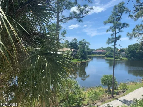 Lake Harbor Court #201