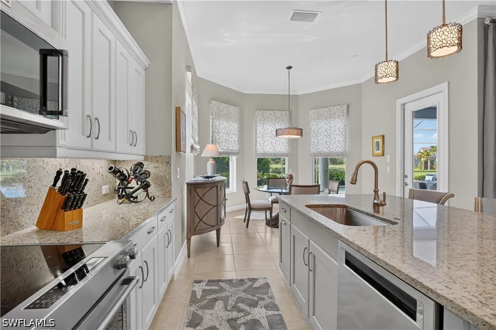 Dockside Lane Naples, FL 34114