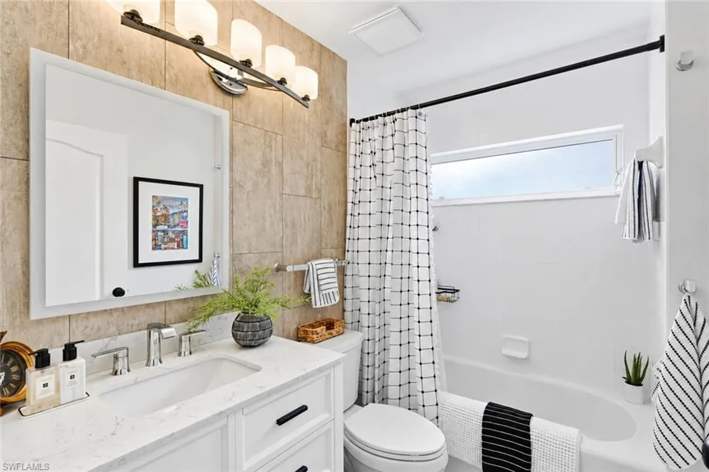 3685 Buttonwood Way #1521 Naples, FL 34112