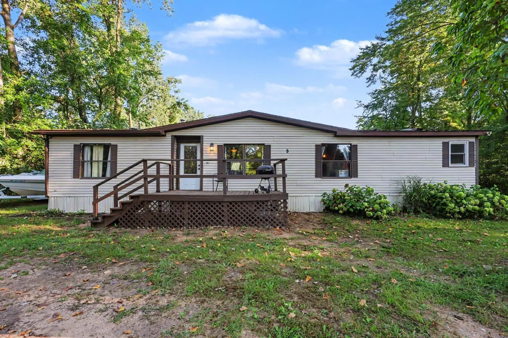 73664 26th Avenue Covert Township, MI 49090