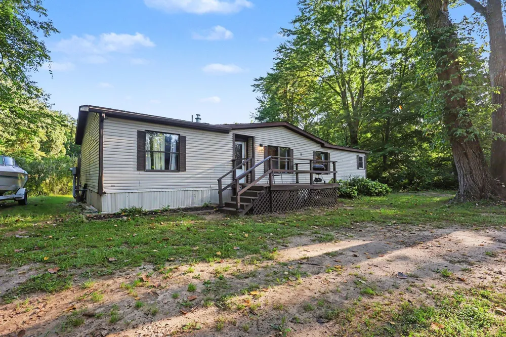 73664 26th Avenue Covert Township, MI 49090