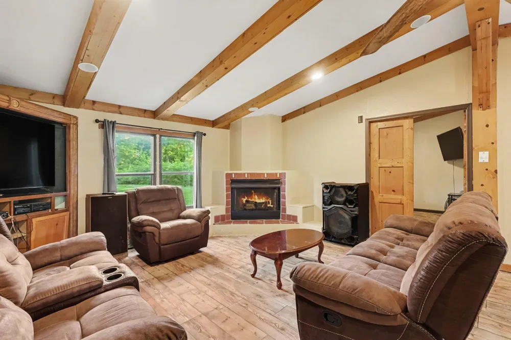 73664 26th Avenue Covert Township, MI 49090