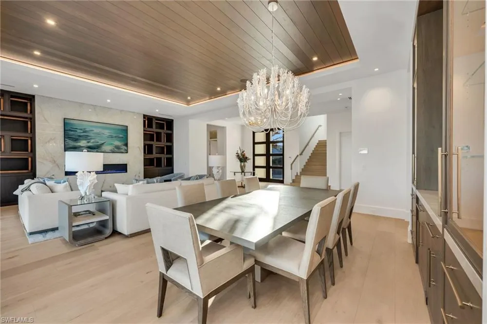 1935 5th Street S Naples, FL 34102